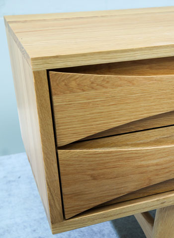 detail-tiroir-meuble-glem-tv-bois-brut